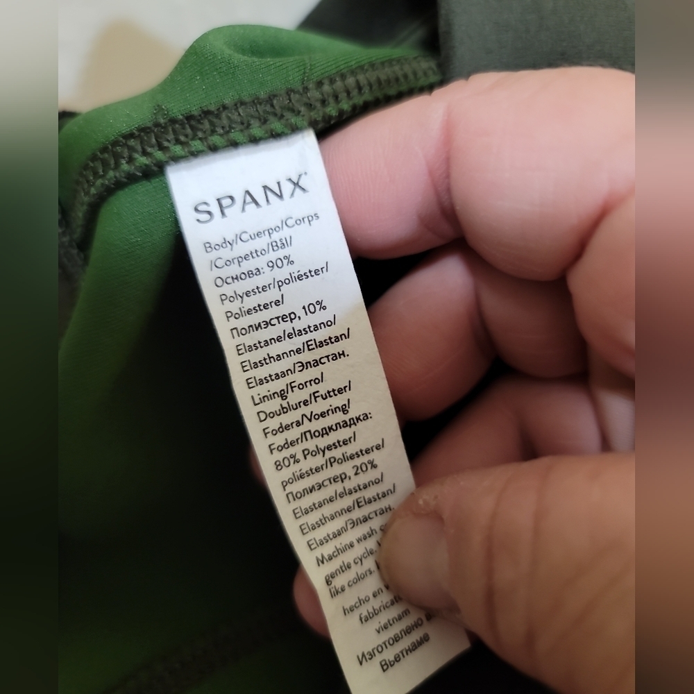 SPANX Faux Suede Leggings in Olive Small - Picture 7 of 7